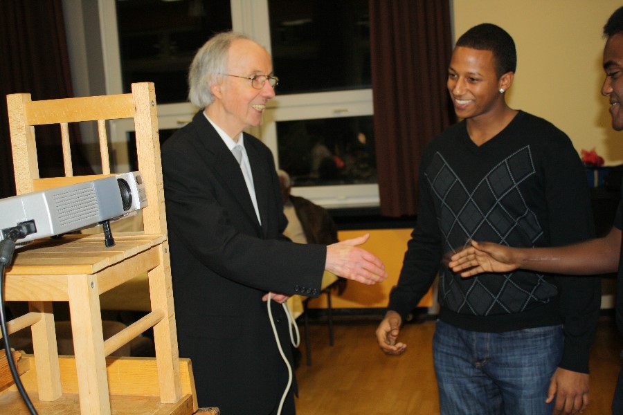 ../Images/Feiern in Hofheim Kirche 07.12.08 035.jpg